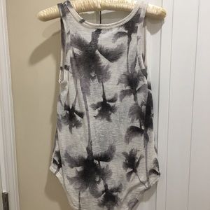 Fab’rik Tops - Fab’rik sheer tank Fab’rik Tops - Fab’rik sheer tank